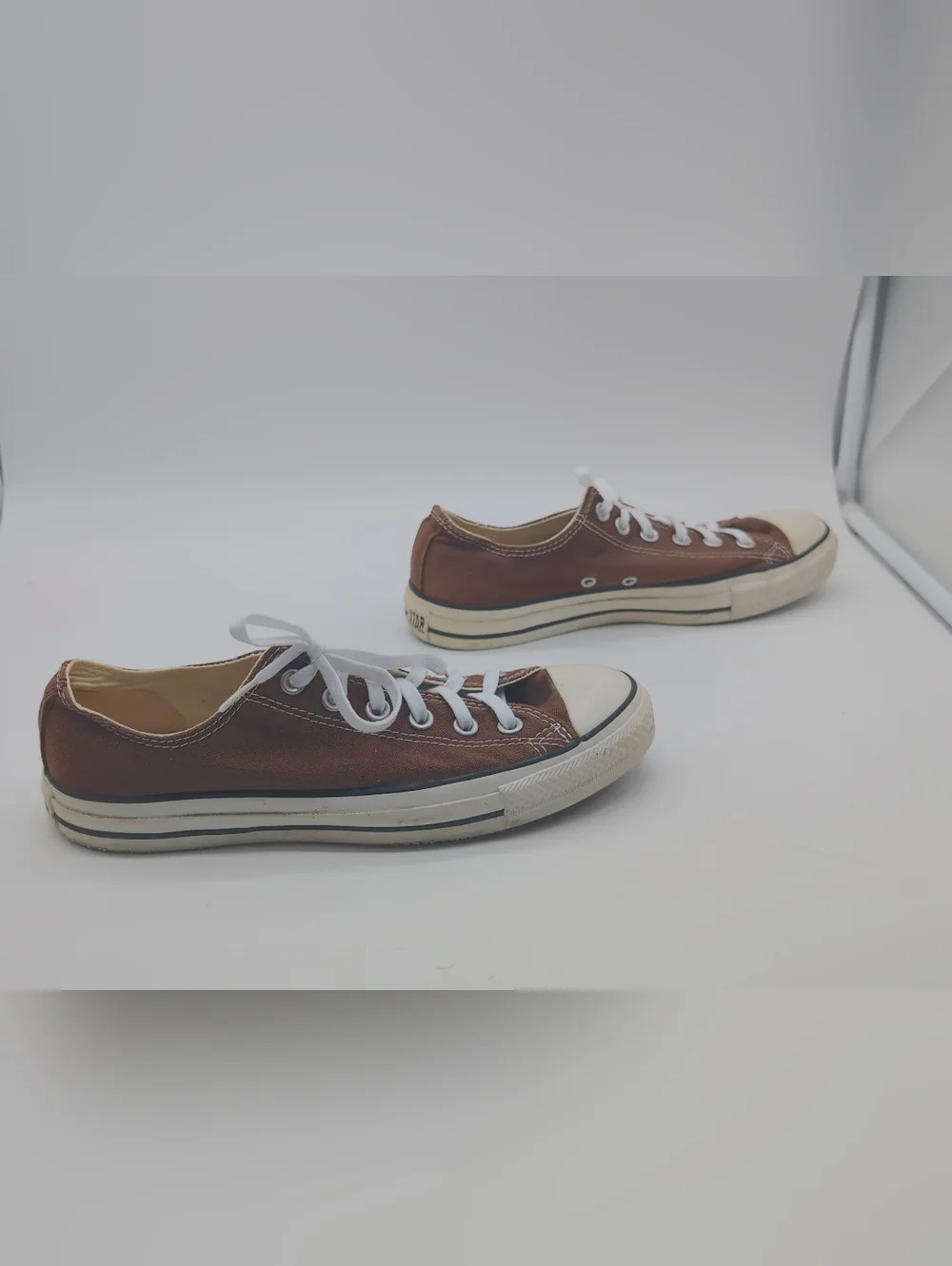 Classic Converse Low-Top Canvas Sneakers - Brown Unisex 7/9 - Picture 6 of 8